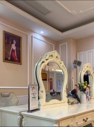 -Bollins波林丝•专研护发中心