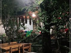 -四方小吃·白族庭院餐厅