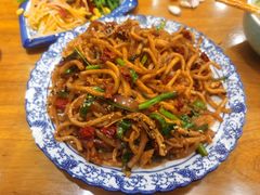 -穆芳阁兰州纯汤牛肉面(西安总店)