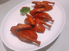 烤乳鸽-利苑酒家(华熙国际店)