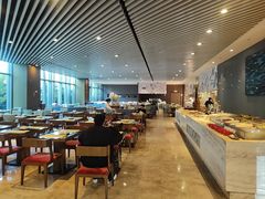 -筠咖啡西餐厅(上海国展宝龙丽筠酒店)