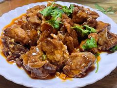 -超越海鲜屋(飞龙物业店)