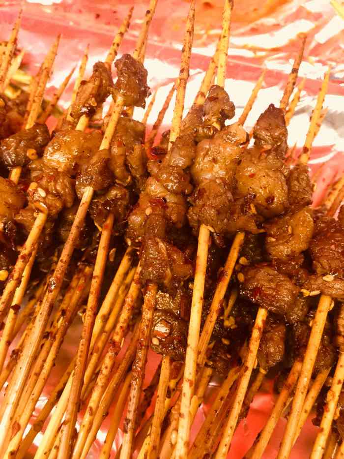 昭通一把火五里香特色小肉串-"疫情过后第一次吃烧烤,好巴适的哦