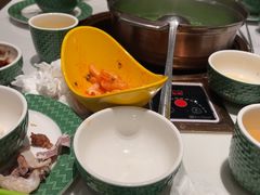 -润园四季椰子鸡火锅(卓越INTOWN店)