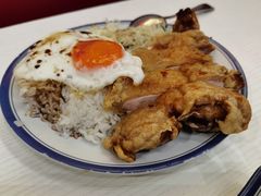 生炸鸡腿蛋饭-食运茶餐厅(文化宫店)
