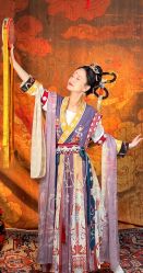 -汉仪华裳汉服馆(打浦桥店)