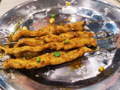 -江城燕子大排档(江汉路步行街店)