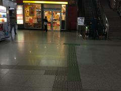 门面-麦当劳(轻轨曹杨路店)