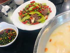 -老来福·非遗酸汤兔(凯旋路店)