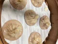-诚铭记·虾仁汤包·成都小吃(融创店)