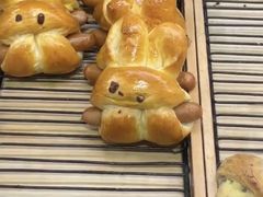 -焙丽拾光(麦凯乐直营店)