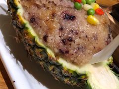 版纳菠萝饭-老滇山寨•云南特色菜•地方菜•民族风情歌舞表演(金碧店)