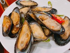 -武汉世茂希尔顿酒店·汇·全日餐厅