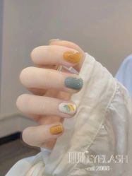 -吉吉靓甲美睫