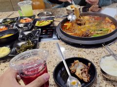 -真利味·脊骨火锅·正宗韩国料理(韩乐坊店)