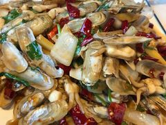 -小鱼儿海鲜港(新村十区店)