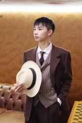 点击看大图 -LDIAMON西服定制(温州店)