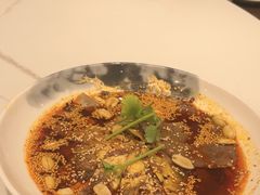 -万重锦·人文川菜馆(骡马市店)