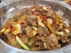 -湖南人家湘菜馆(镇江路店)