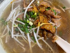 -万利洪记粉面美食