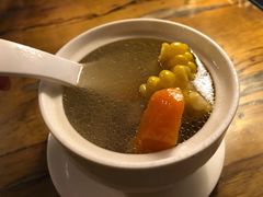 每日营养例汤-隔壁老王·家常云南菜(花巷店)