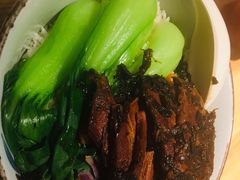 梅菜扣肉煲-蒙自源米线大王(东站店)