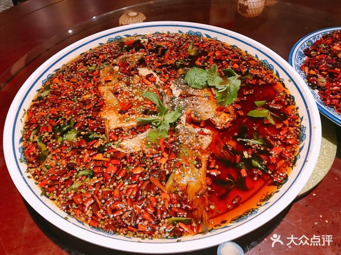 杨记隆府(汉街店)杨记招牌鱼图片 - 第20张