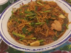 -闯关东东北农家菜(崂山石老人店)