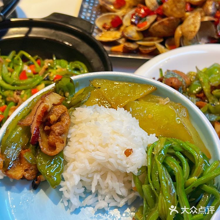 海肠捞饭不愧是招牌🥹四真的太香了 一口香到姥姥家！