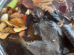 乌鸡锅底-太婆天府山珍酒楼(亚运村店)