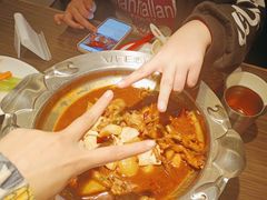 -胖哥俩肉蟹煲(华贸店)