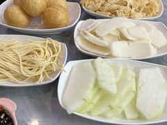 -光头药膳鸡(莱茵小镇店)
