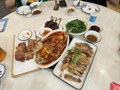 -东就鸭饭店·古早海南菜(滨海店)