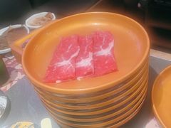 -牛YO寿喜烧·铁板烧和牛火锅自助(市府恒隆店)