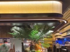 -钱小奴海鲜自助黑金店(杭州滨江龙湖店)