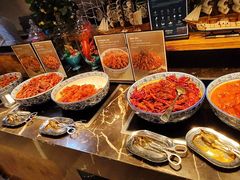 -广州万富希尔顿酒店·感趣自助餐厅·金秋蟹宴生蚝海鲜刺身