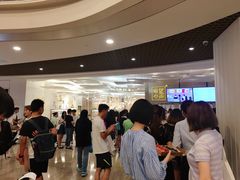 等位区-奈雪的茶(市百一店)