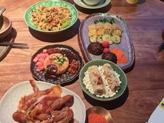 -包整·丝娃娃(一览甲秀楼风景店)