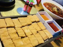 -苹果树下艺术餐厅(宋庄店)