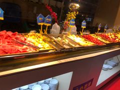 自助取餐区-蒙肥羊·酸汤潮牛·鲜牛肉火锅烤肉自助(岗顶店)
