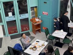 -东鑫记港式茶餐厅(南京东路店)