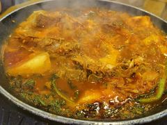 土豆排骨火锅-喇喇排骨火锅·传统韩式脊骨汤(望京西园总店)