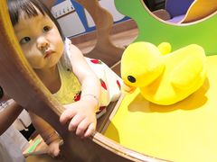 -抱抱熊托育中心(大悦城店)