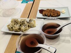 -财兜兜大黄山小馄饨