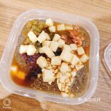离开成都最喜欢的还上着些小吃，尤其对手搓冰粉是真爱