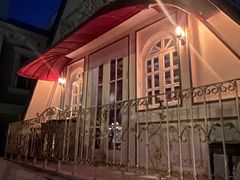 -弦月窗LUNETTE BY AMANDA(复兴路店)