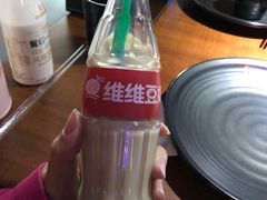 维维豆奶-红盔甲·小龙虾(天钥桥店)
