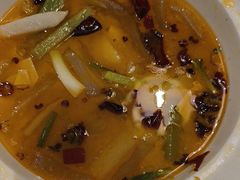 -严记小天府酸菜鱼(西四路店)