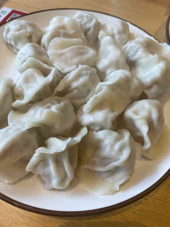 伊喜餐厅(学院路店)-"因为离家近,而且实话实说,饺子09的味道.