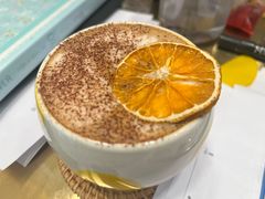 -逗号咖啡(信义荔山公馆店)